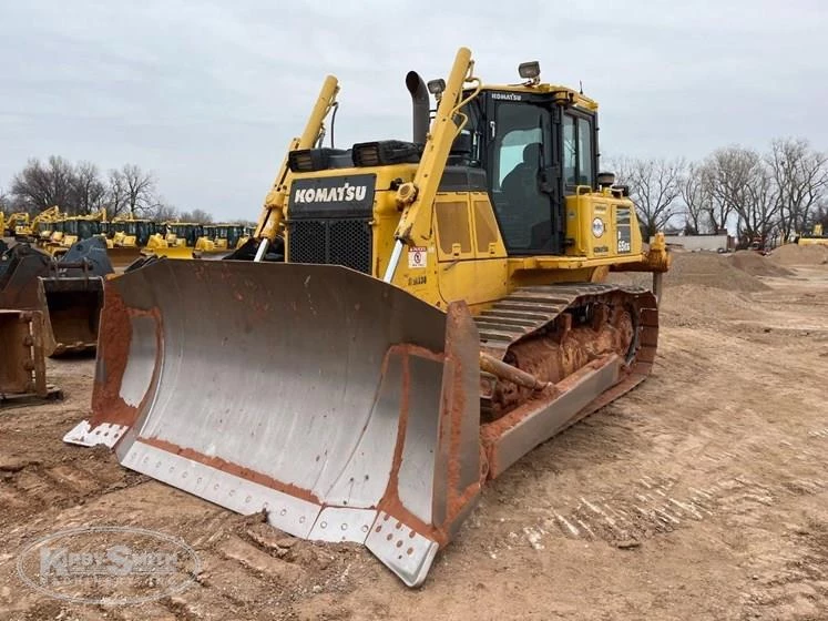 Used Komatsu Dozer
